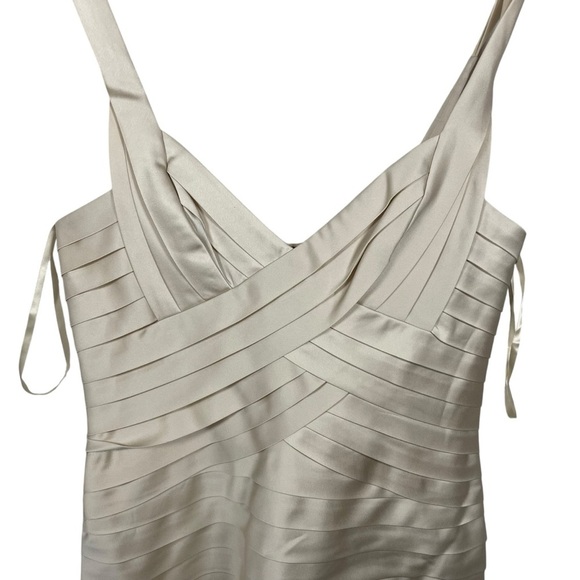 NWOT BCBG MaxAzria Satin Banded Mitzi Dress in Rose Whisper Ivory Size 10 - Picture 7 of 10